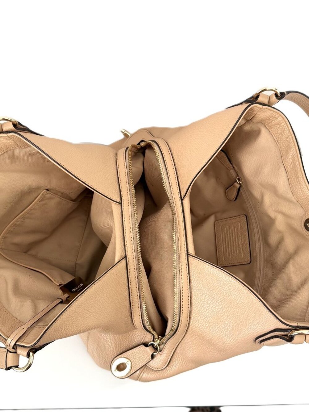 COACH Edie 31 Pebbled Leather Shoulder Bag Nude Tan 36464 - Picture 8 of 11